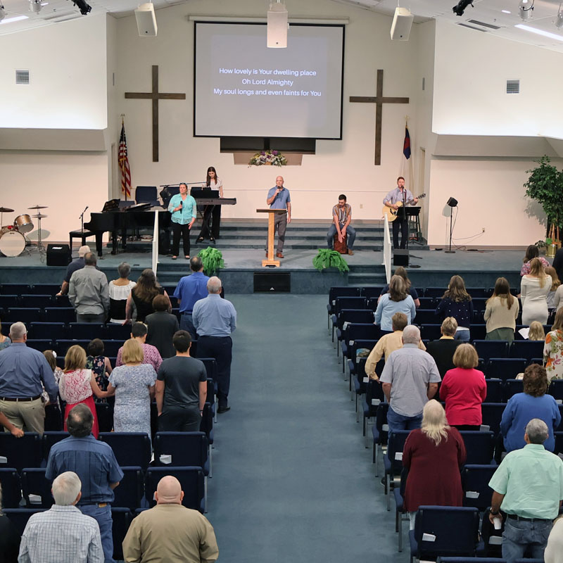 Sunday Morning worship at Trinity Baptist Church in Lakeland