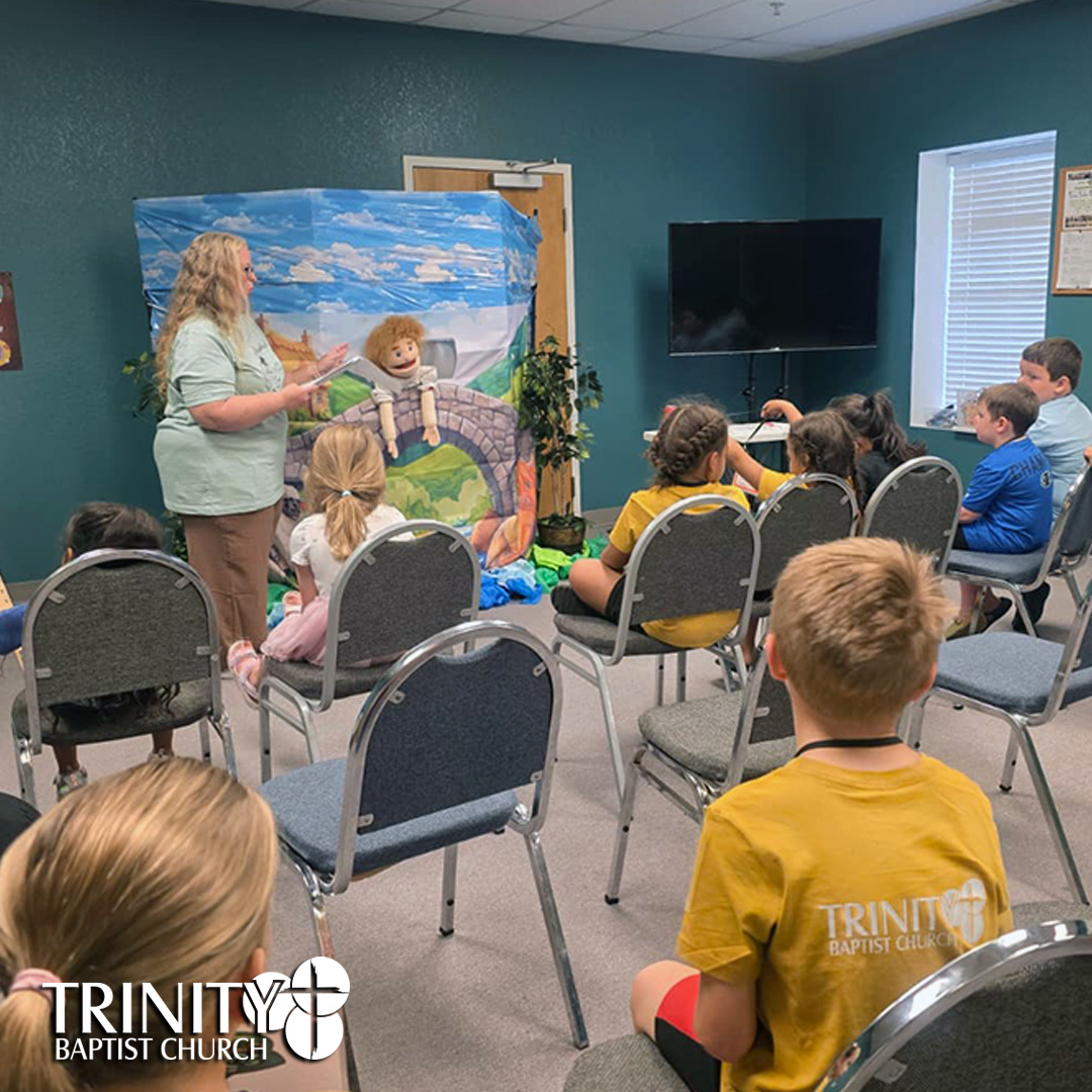 Vacation Bible School at Trinity Baptist Church of Lakeland, FL featured Answers in Genesis program Emerald Crossing, a journey through Psalm 23. We are showing pictures of the children who came every night during the week.